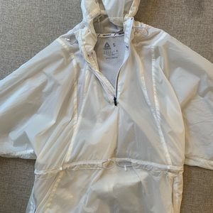 Reebok running lightweight rain layer